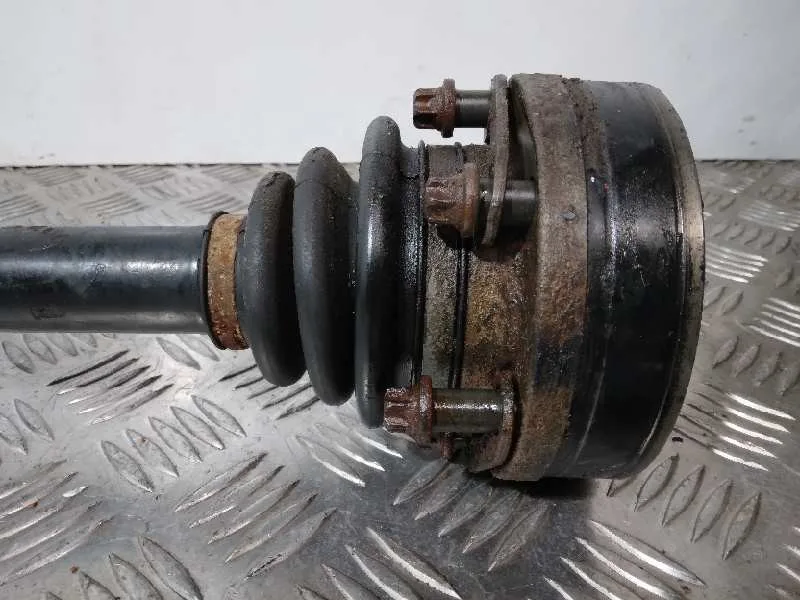 Transmision Trasera Izquierda para Bmw X5 (E53)