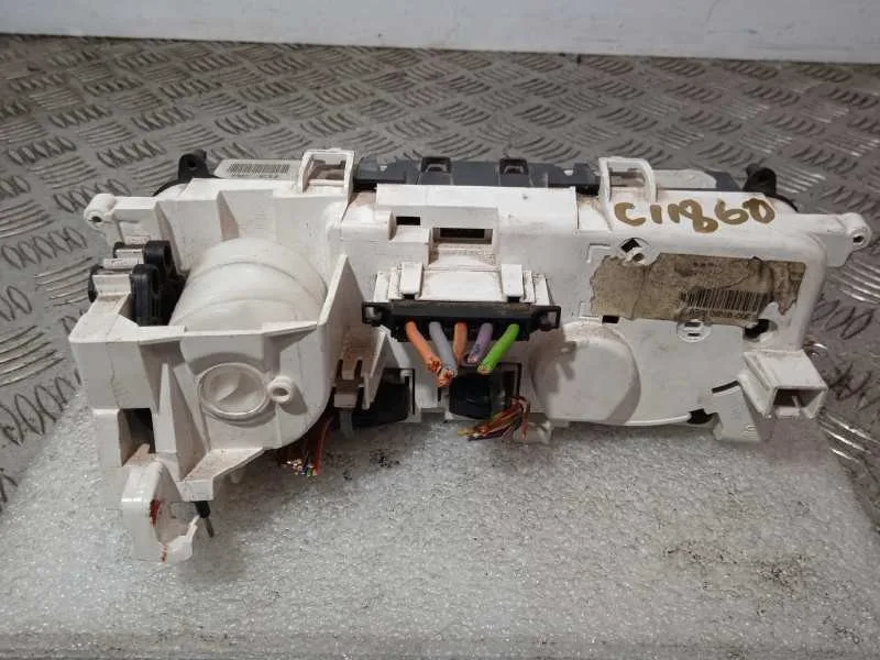 Mando Climatizador para Mercedes-Benz Clase B (W245)