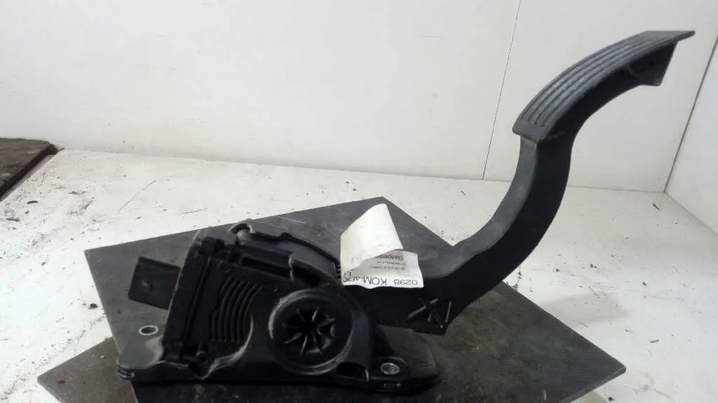 Potenciometro Pedal para Ford Focus Lim. (Cb8)