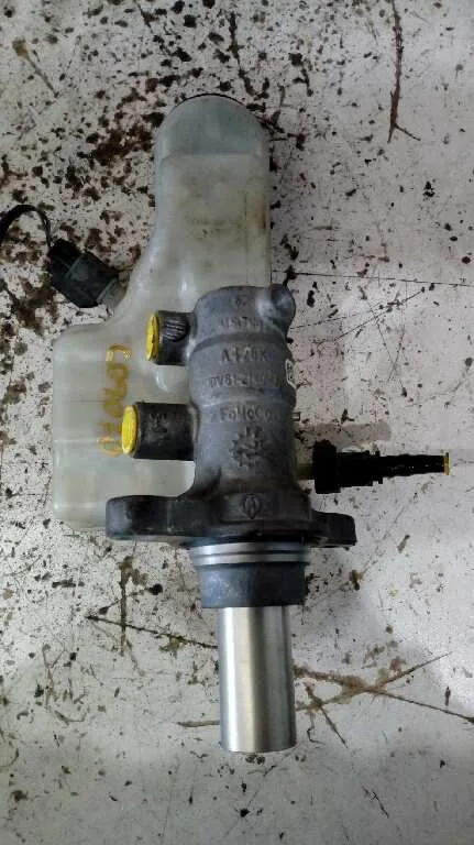 Bomba Freno para Ford Focus Lim. (Cb8)