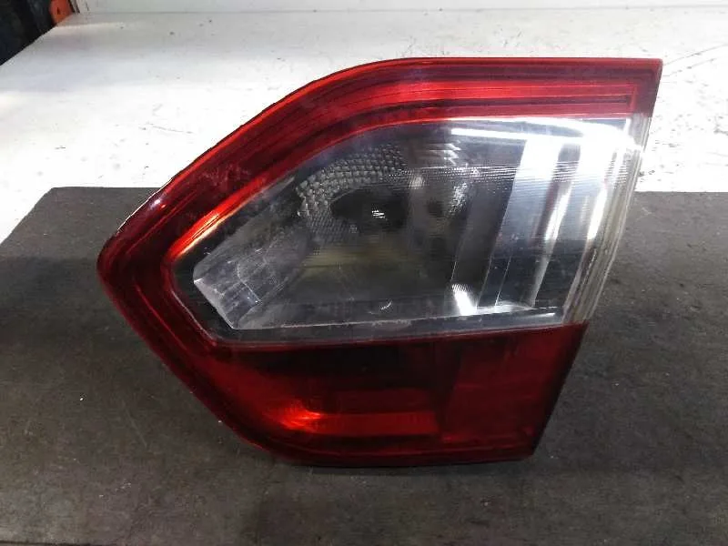 Piloto Trasero Derecho Interior para Renault Fluence