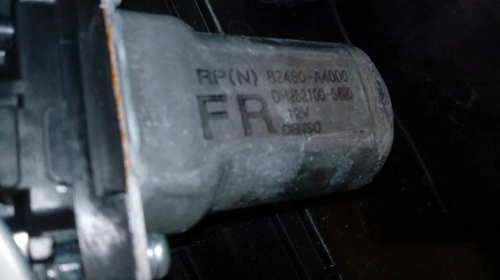Elevalunas Delantero Derecho para Kia Carens ( )