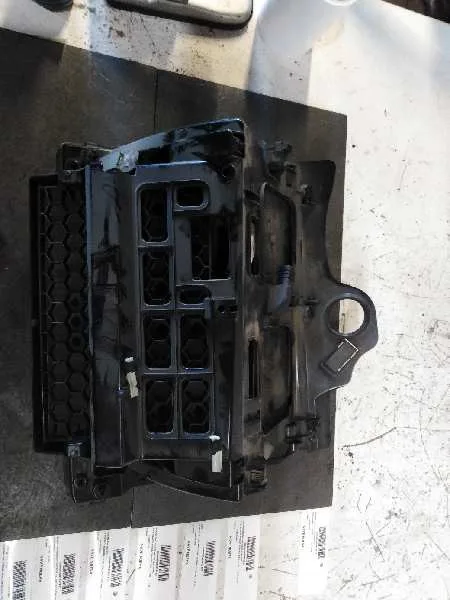 Guantera para Volkswagen Passat Berlina (3C2)