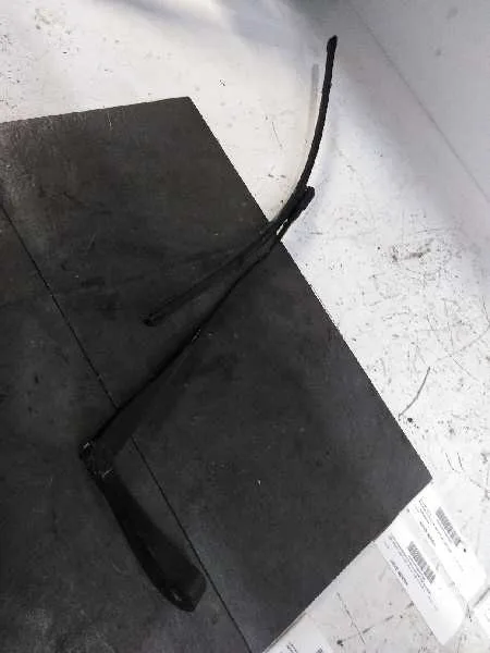 Brazo Limpia Delantero Izquierdo para Mercedes-Benz Clase E Lim. (W213)