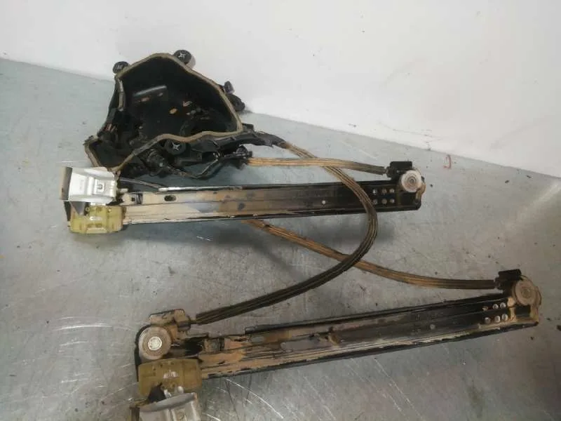Elevalunas Delantero Derecho para Seat Ibiza (6J5)