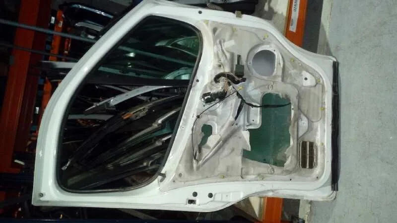 Puerta Delantera Izquierda para Nissan Primastar (X83)