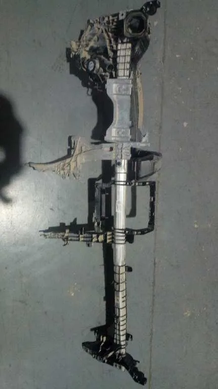 Soporte para Mercedes-Benz Clase E Lim. (W213)