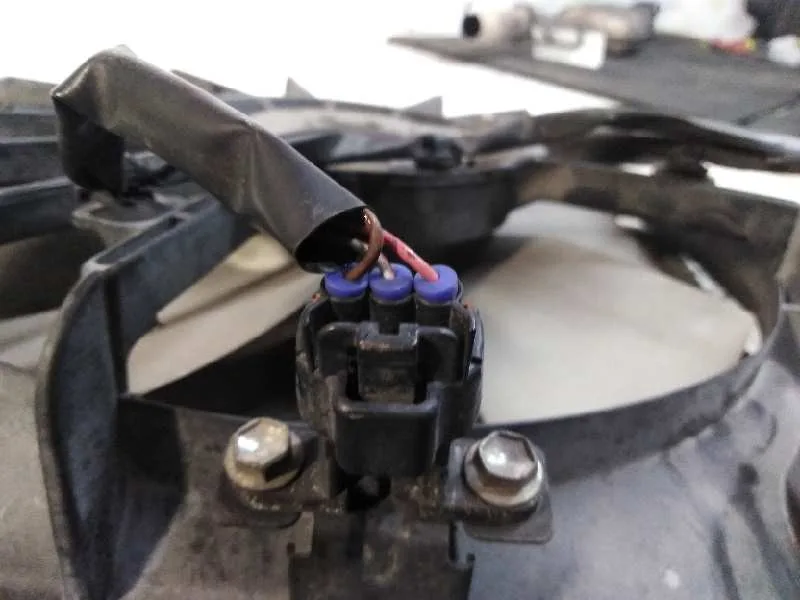 Electroventilador para Toyota Corolla (E12)
