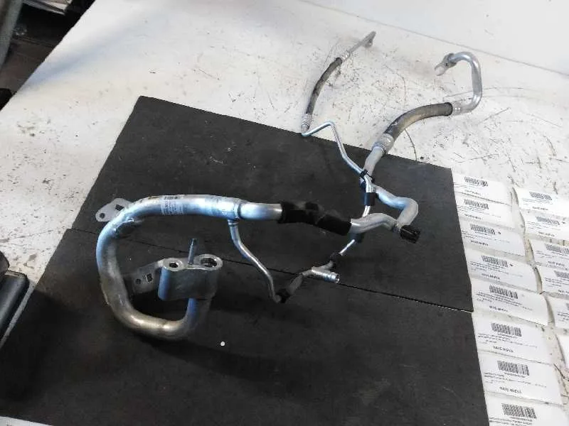 Tubos Aire Acondicionado para Mercedes-Benz Clase E Lim. (W213)