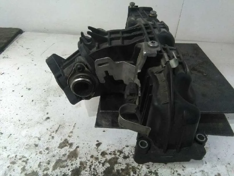 Colector Admision para Audi A3 Sportback (8P)