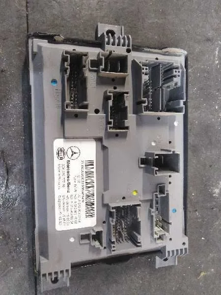 Modulo Confort para Mercedes-Benz Clase E Lim. (W213)