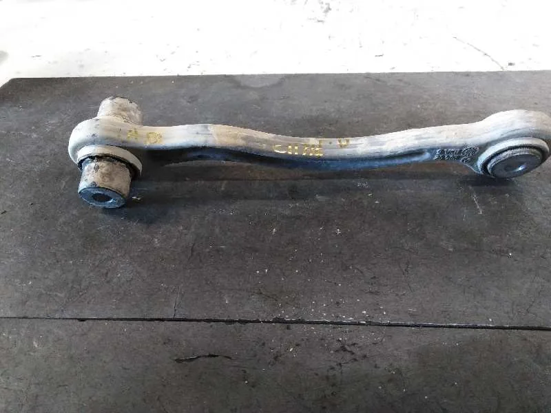 Brazo Suspension Superior Trasero Derecho para Mercedes-Benz Clase E Lim. (W213)