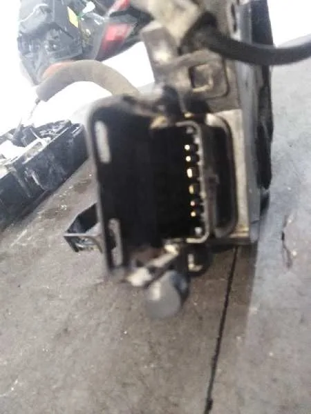 Cerradura Puerta Trasera Derecha para Renault Fluence