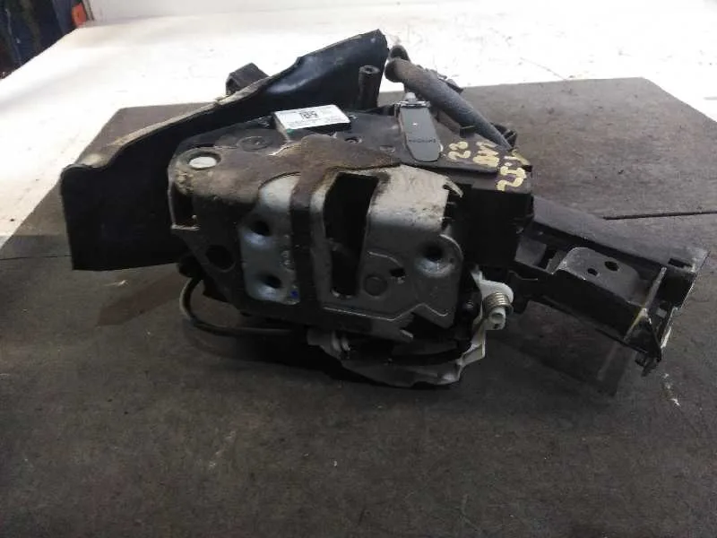 Cerradura Puerta Trasera Izquierda para Ford Focus Lim. (Cb8)