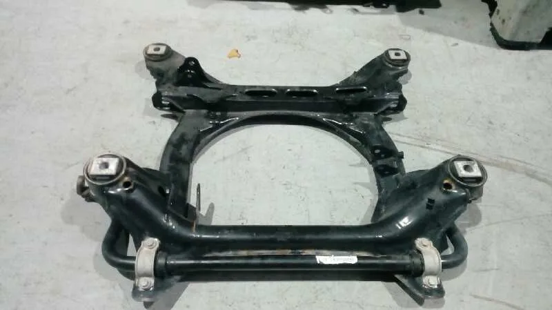 Puente Delantero para Volkswagen Touareg (7La)