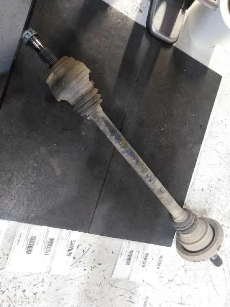 Transmision Trasera Izquierda para Mercedes-Benz Clase E Lim. (W213)