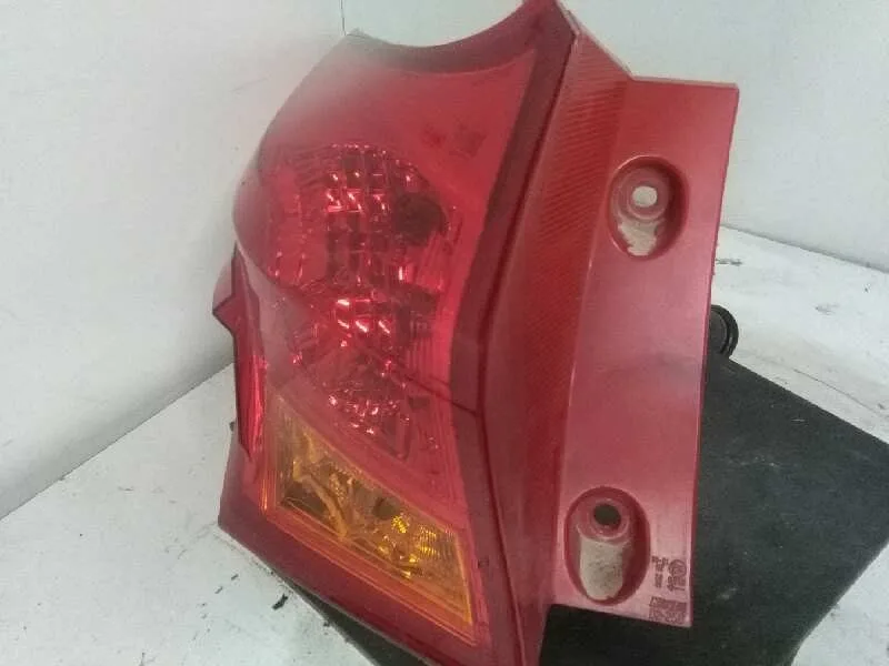 Piloto Trasero Izquierdo para Toyota Auris