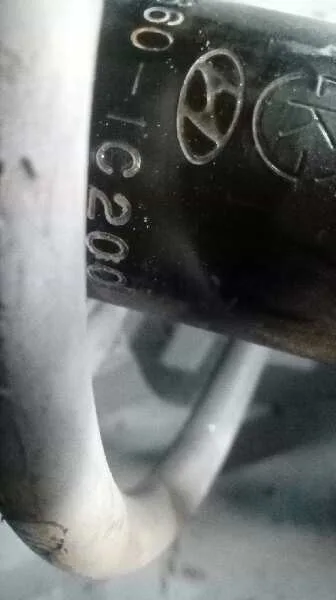 Amortiguador Delantero Derecho para Hyundai Getz (Tb)
