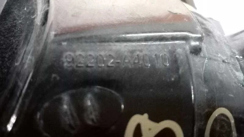 Faro Antiniebla Derecho para Kia Carens ( )