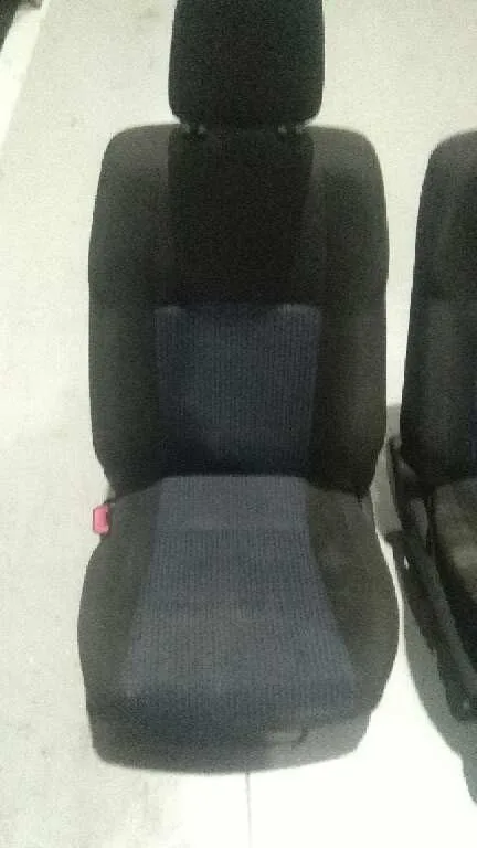 Juego Asientos Completo para Toyota Auris