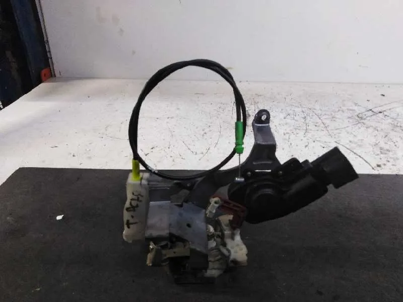 Cerradura Puerta Trasera Derecha para Toyota Aygo (Kgb/Wnb)