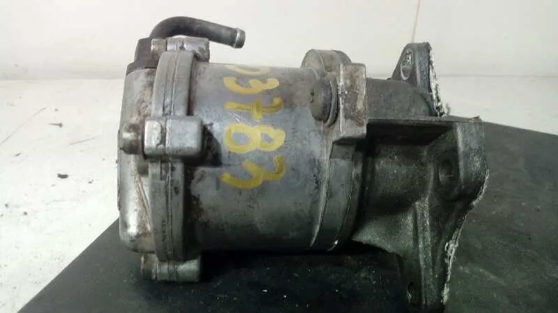 Depresor Freno / Bomba Vacio para Renault Rapid/Express (F40)