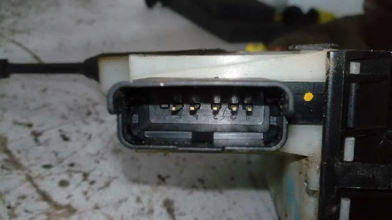 Cerradura Puerta Trasera Derecha para Citroën C4 Lim.
