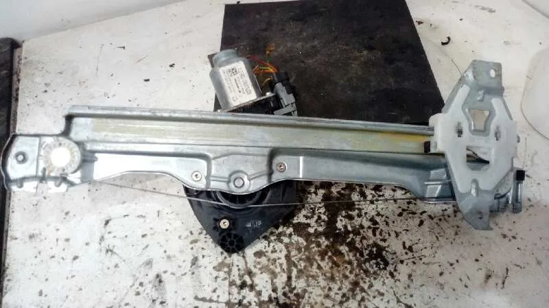 Elevalunas Trasero Derecho para Citroën C4 Lim.