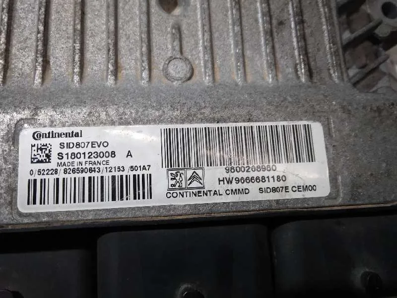 Centralita Motor Uce para Citroën C4 Lim.