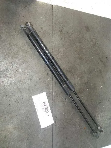 Amortiguadores Maletero / Porton para Volkswagen Polo (6R1)