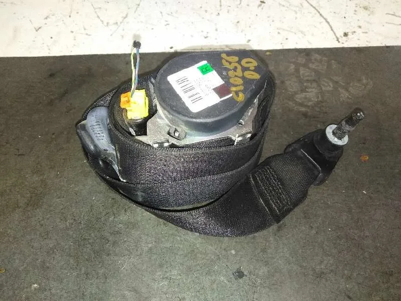 Cinturon Seguridad Delantero Derecho para Mercedes-Benz Clase B (W245)