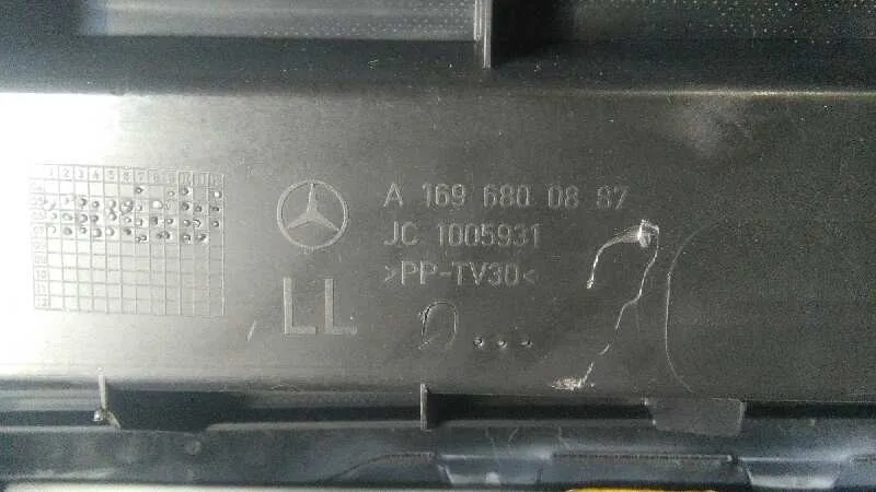 Salpicadero para Mercedes-Benz Clase B (W245)