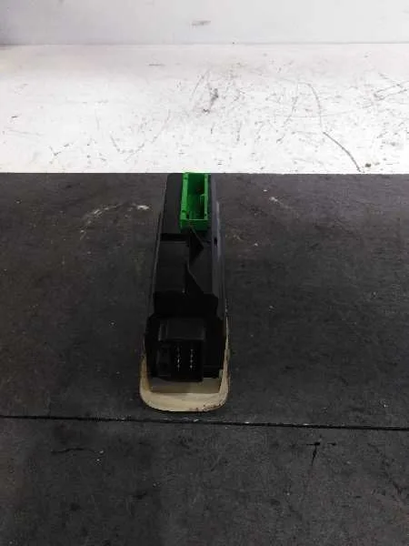 Mando Elevalunas Delantero Izquierdo para Volvo S60 Berlina