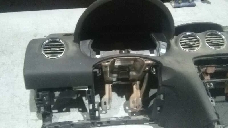 Salpicadero para Peugeot 308