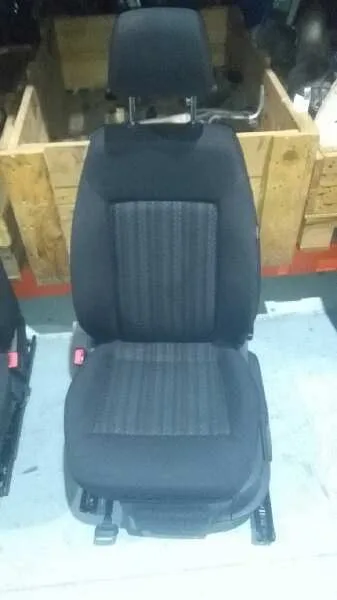Juego Asientos Completo para Volkswagen Polo (6C1)