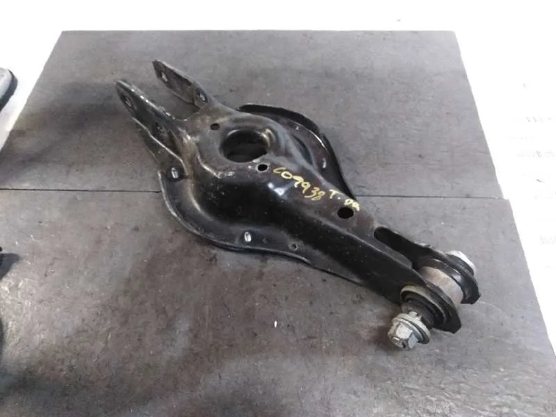 Brazo Suspension Inferior Trasero Derecho para Bmw Serie 1 Lim. 5-Trg. (F20)