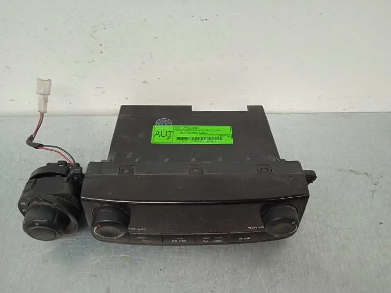Mando Climatizador para Ssangyong Rodius