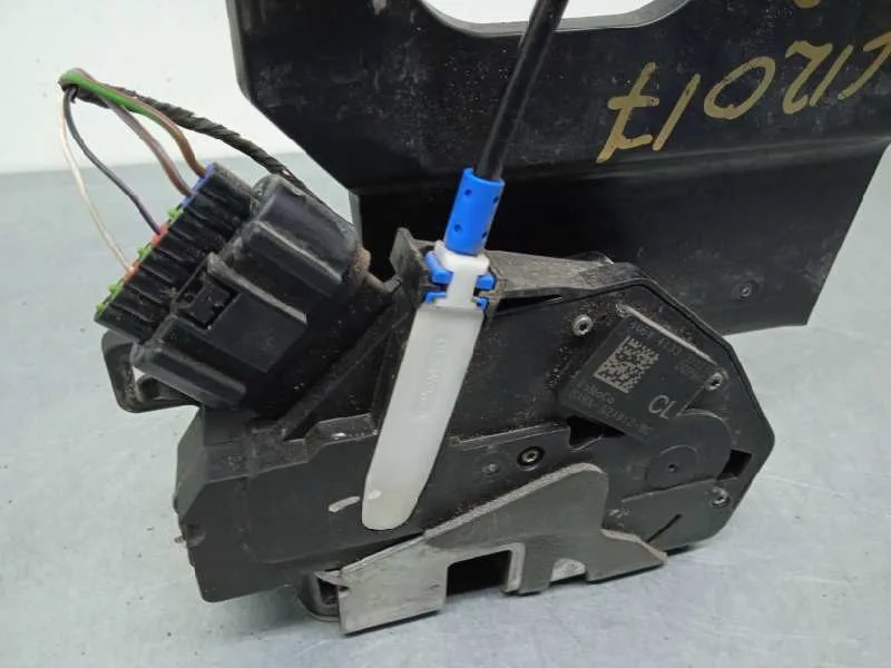 Cerradura Puerta Delantera Derecha para Ford Fiesta (Cb1)
