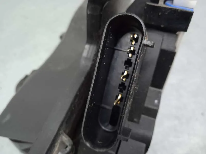 Cerradura Puerta Delantera Derecha para Ford Fiesta (Cb1)