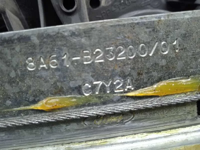 Elevalunas Delantero Derecho para Ford Fiesta (Cb1)