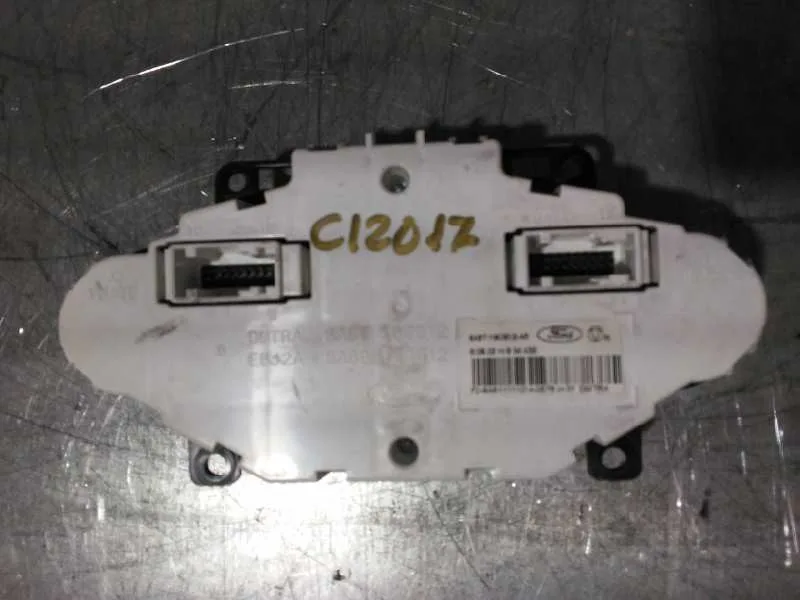 Mando Climatizador para Ford Fiesta (Cb1)