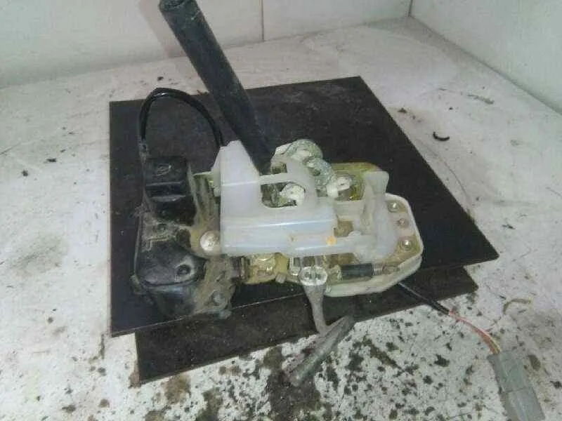 Cerradura Puerta Trasera Izquierda para Honda Cr-V (Rd1/3)