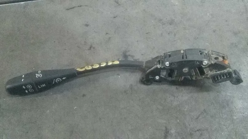 Mando Volante para Mercedes-Benz Clase A (W169)