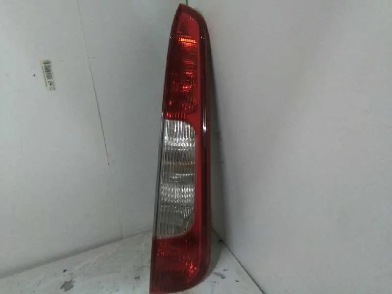 Piloto Trasero Derecho para Ford Focus C-Max (Cap)