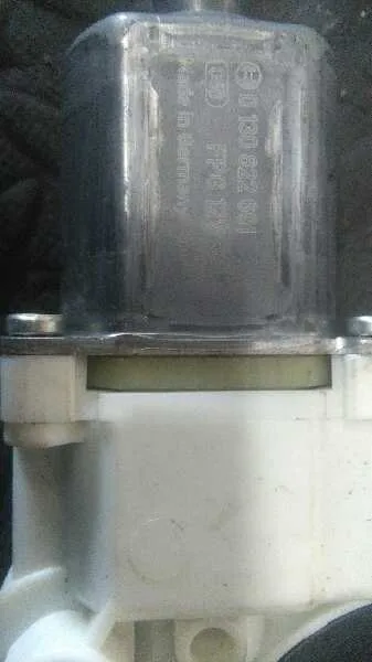 Motor Elevalunas Delantero Derecho para Mercedes-Benz Clase Gla (W156)