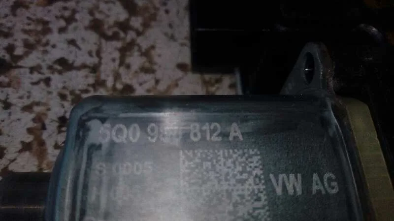 Motor Elevalunas Trasero Derecho para Seat Leon St (5F8)