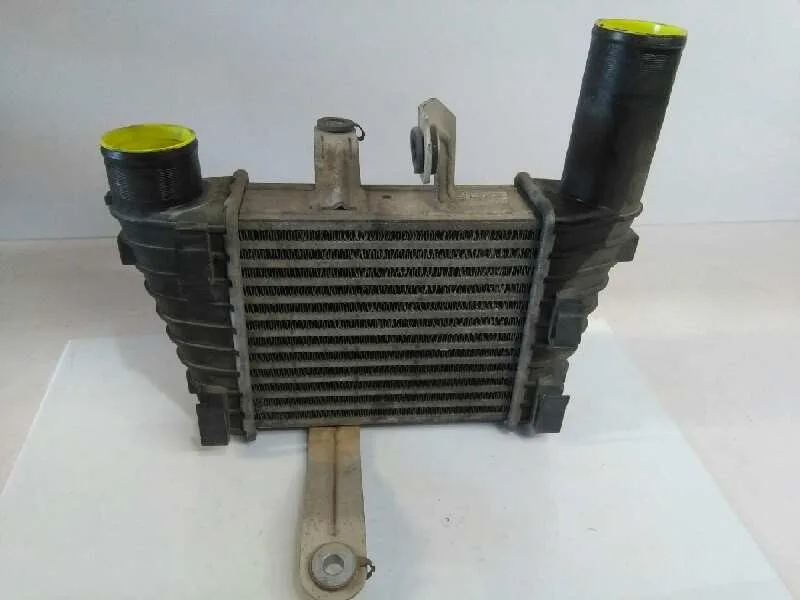 Intercooler para Mitsubishi Colt Berlina 5 (Z30A)