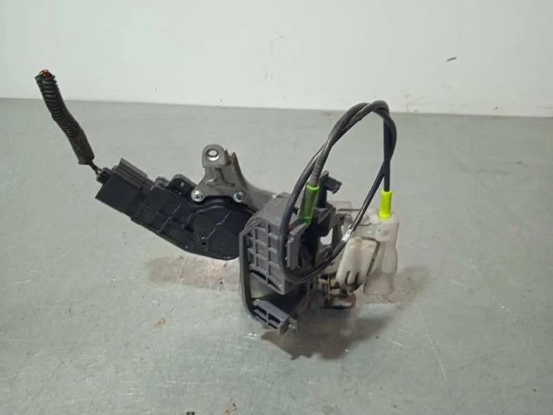 Cerradura Puerta Trasera Derecha para Toyota Aygo (Kgb/Wnb)