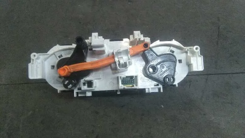 Mando Calefaccion / Aire Acondicionado para Peugeot 208
