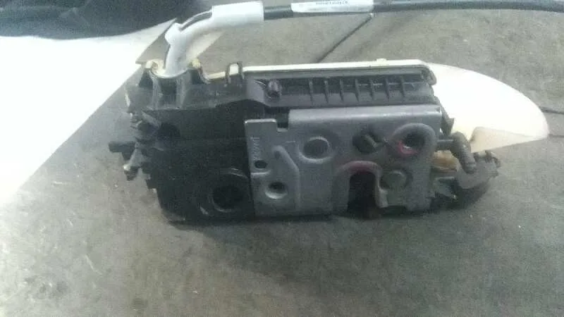 Cerradura Puerta Delantera Izquierda para Peugeot 208
